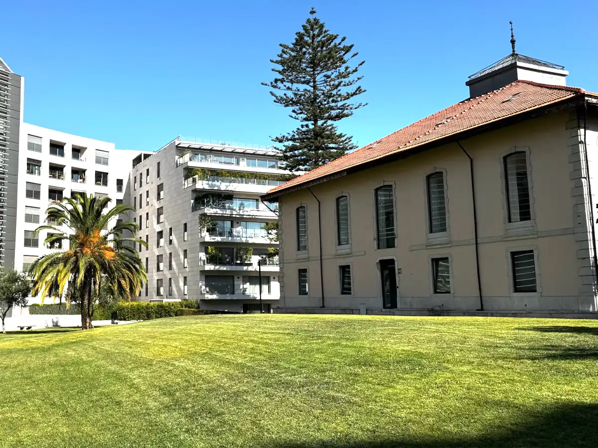 Jardim da unidade Eureka Coworking Lisboa.